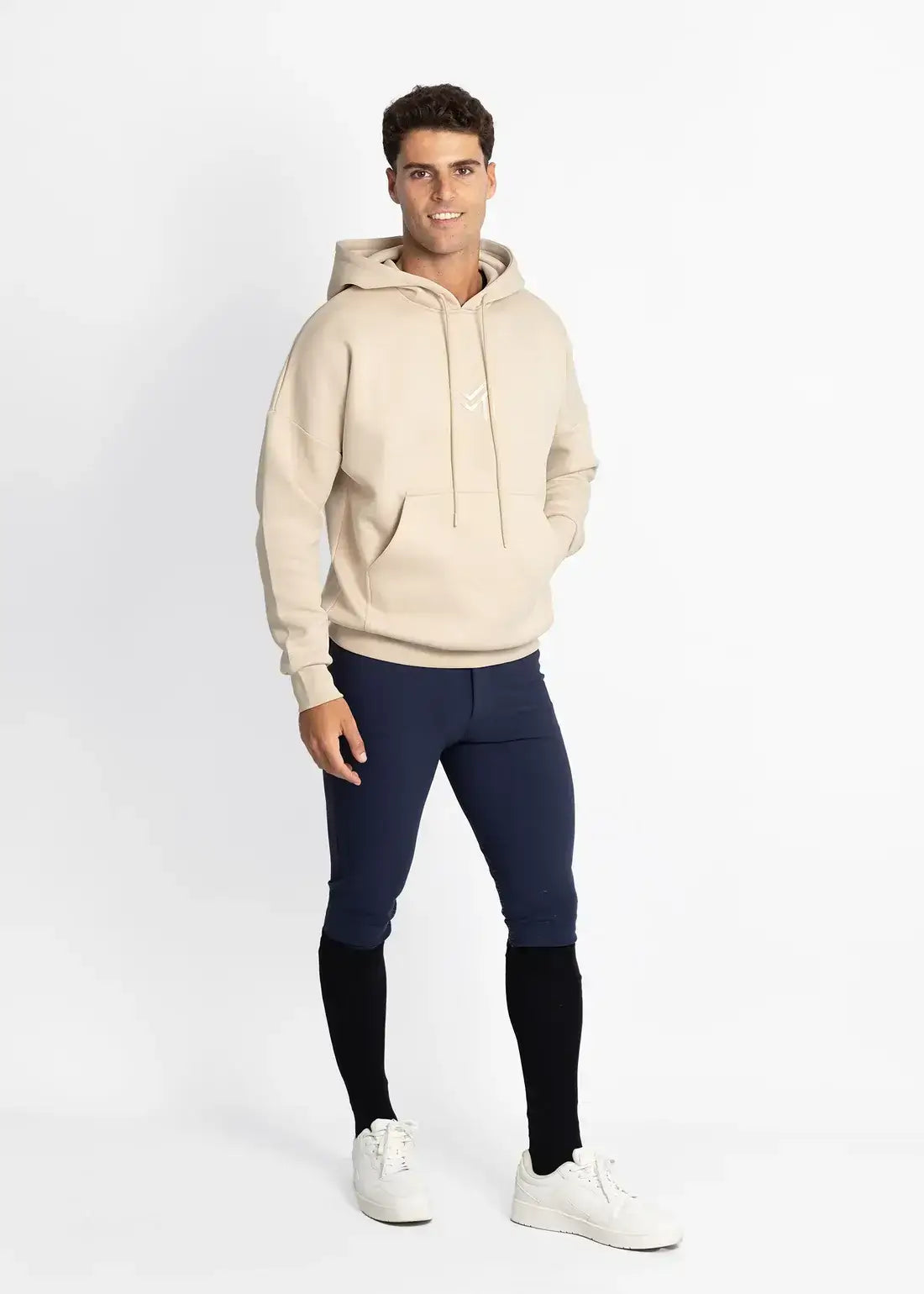 hoodie_oversizced_kaputzenpullover_maximilian_greemillaa_pferdesport
