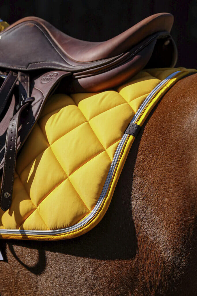 EQUITHÈME „CLASSIC" SCHABRACKE gelb VS