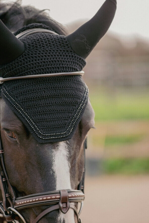 Penelope Fliegenhaube Soundless Strass schwarz