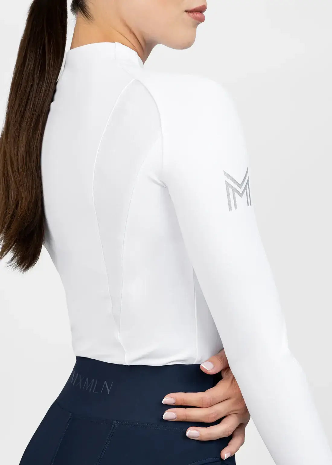 maximilian_frame_baselayer_greemillaa_pferdesport