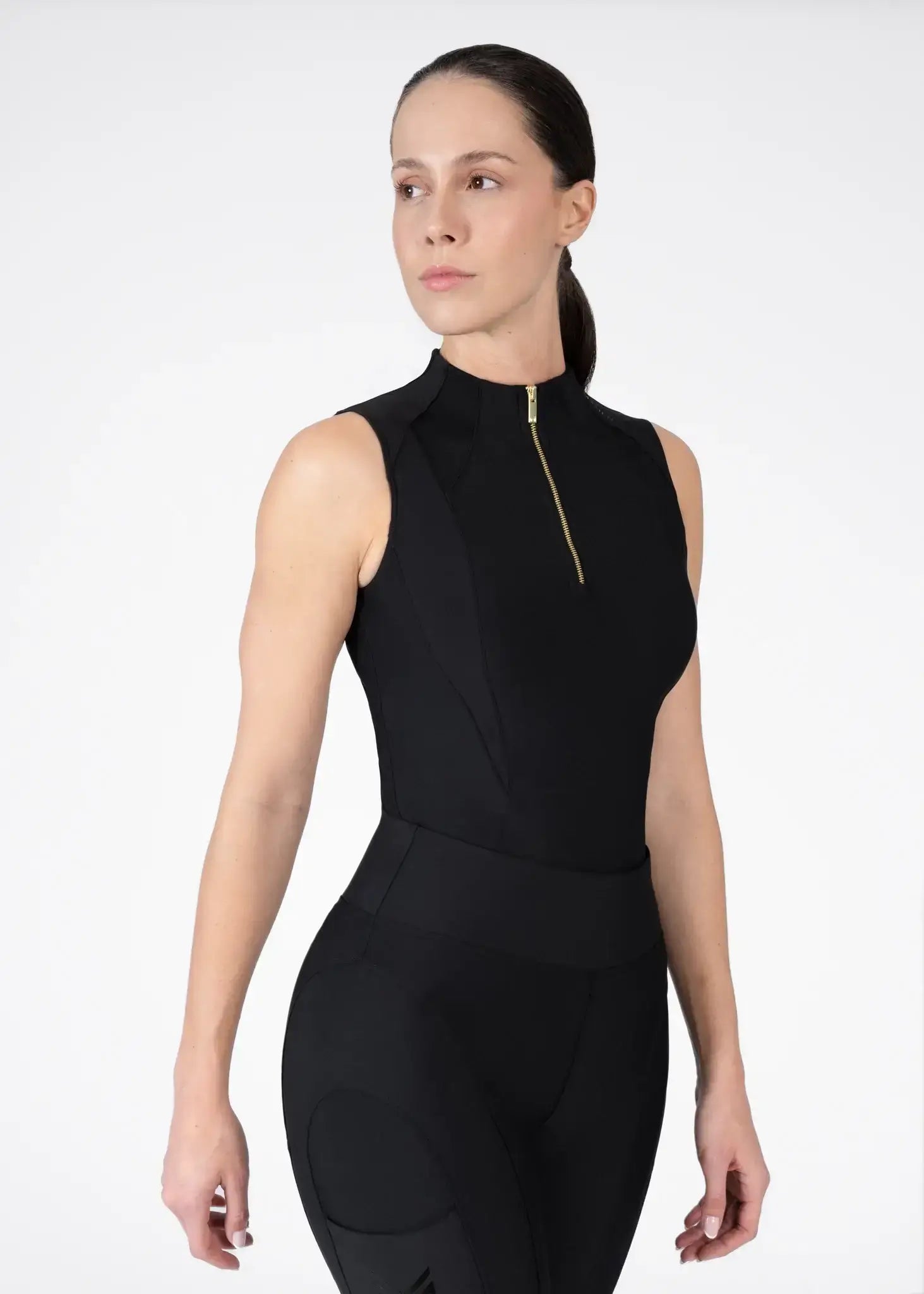 maximilian_frame_ärmellos_grenadine_greemillaa_pferdesport_