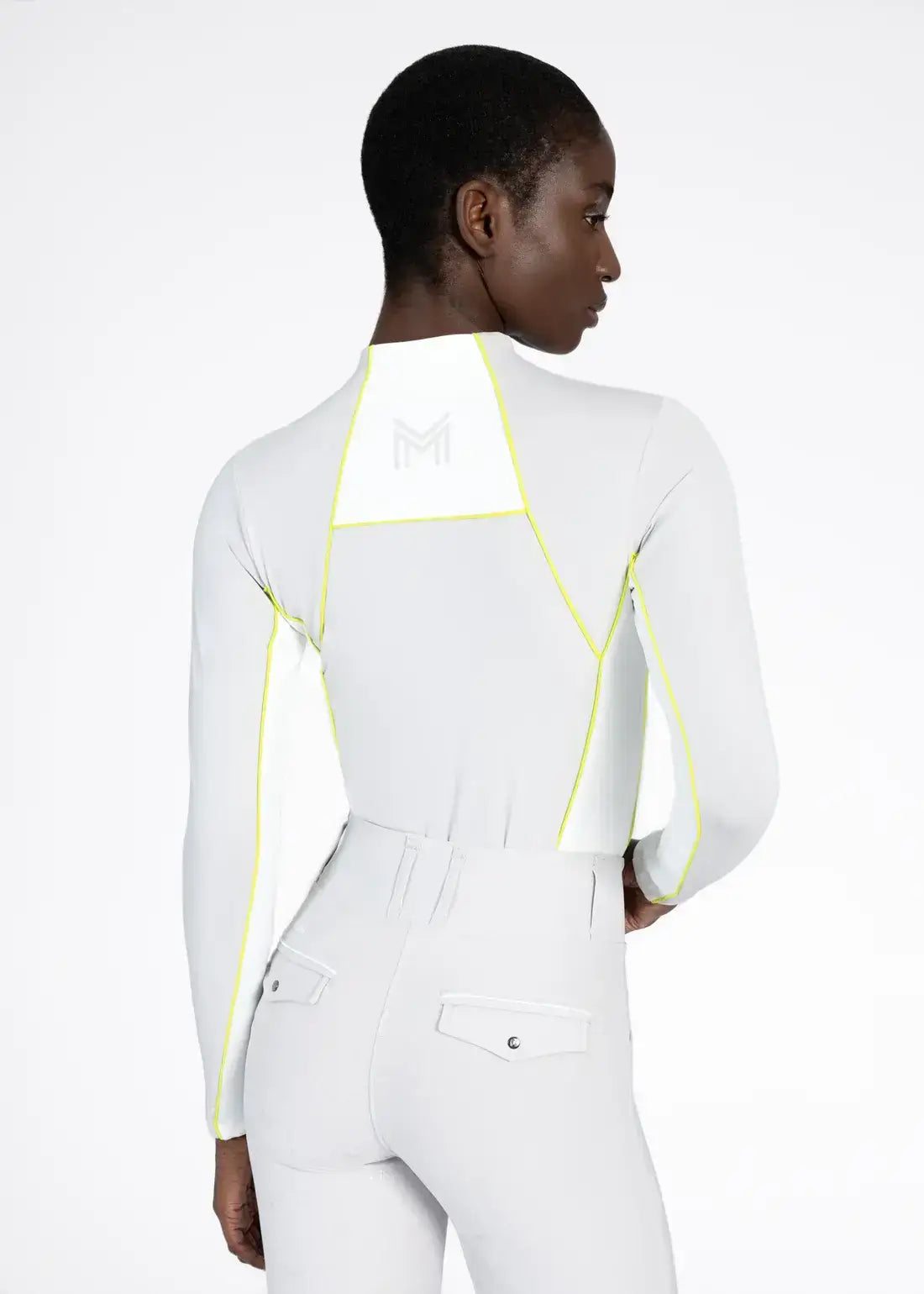 contrast_greemillaa_pferdesport_maximilian_langarm_baselayer