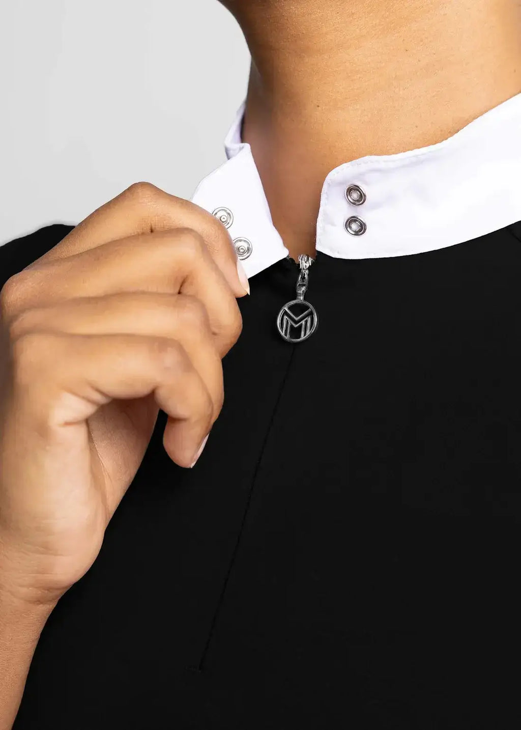 maximilian_kurzarm_air_show_greemillaa_pferdesport