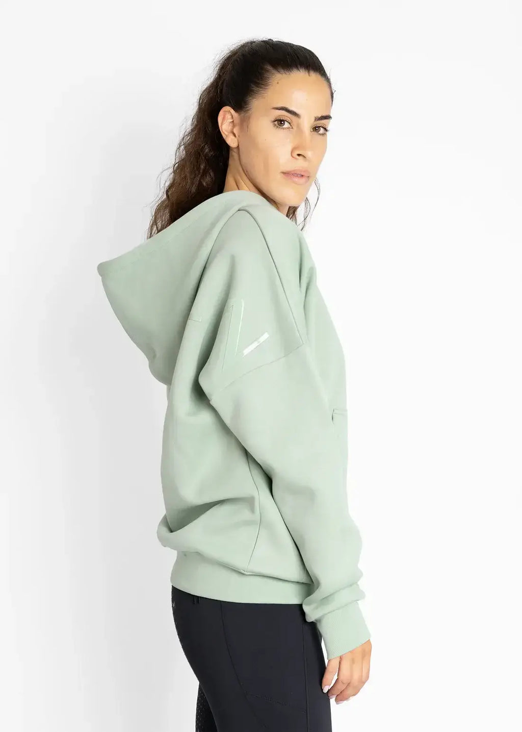 hoodie_oversizced_kaputzenpullover_maximilian_greemillaa_pferdesport
