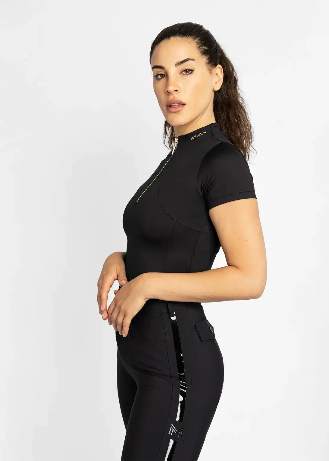 MAXIMILIAN EQUESTRIAN Kurzarm Shirt Base Layer black gold