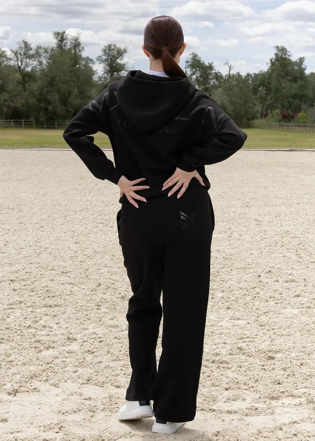 maximilian_sweatpants_icon_jogginghose_greemillaa_pferdesport