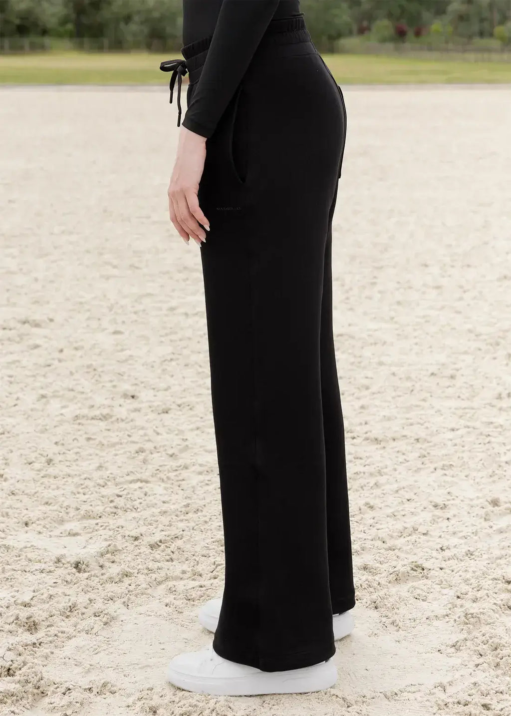 maximilian_sweatpants_icon_jogginghose_greemillaa_pferdesport