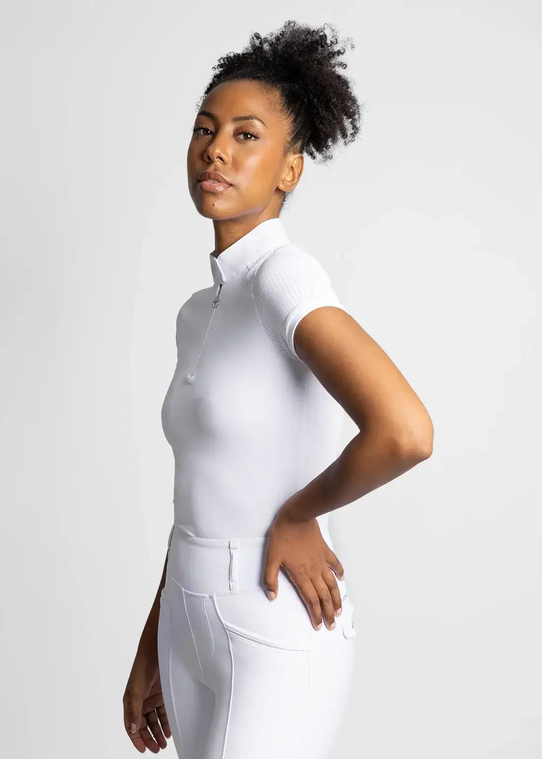 maximilian_kurzarm_air_show_greemillaa_pferdesport