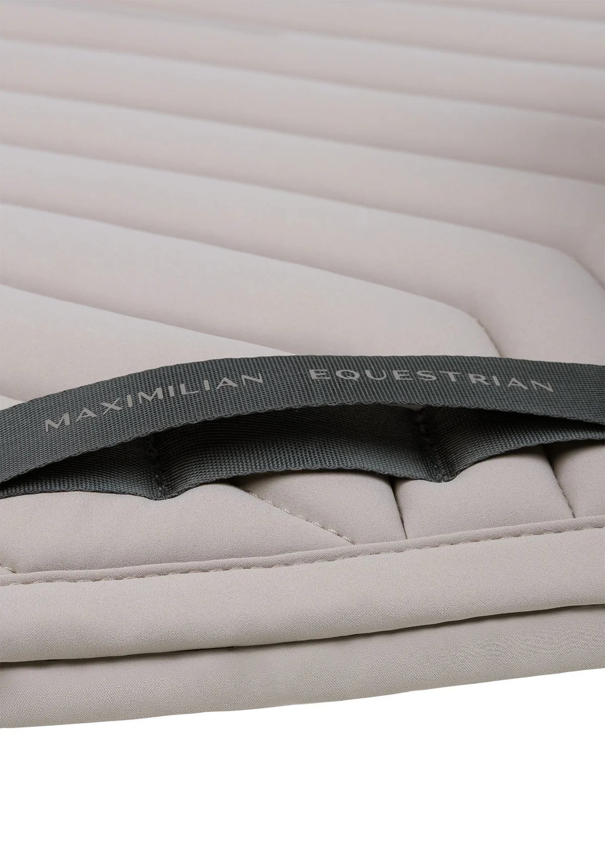 Maximilian Equestrian Schabracke Delta taupe
