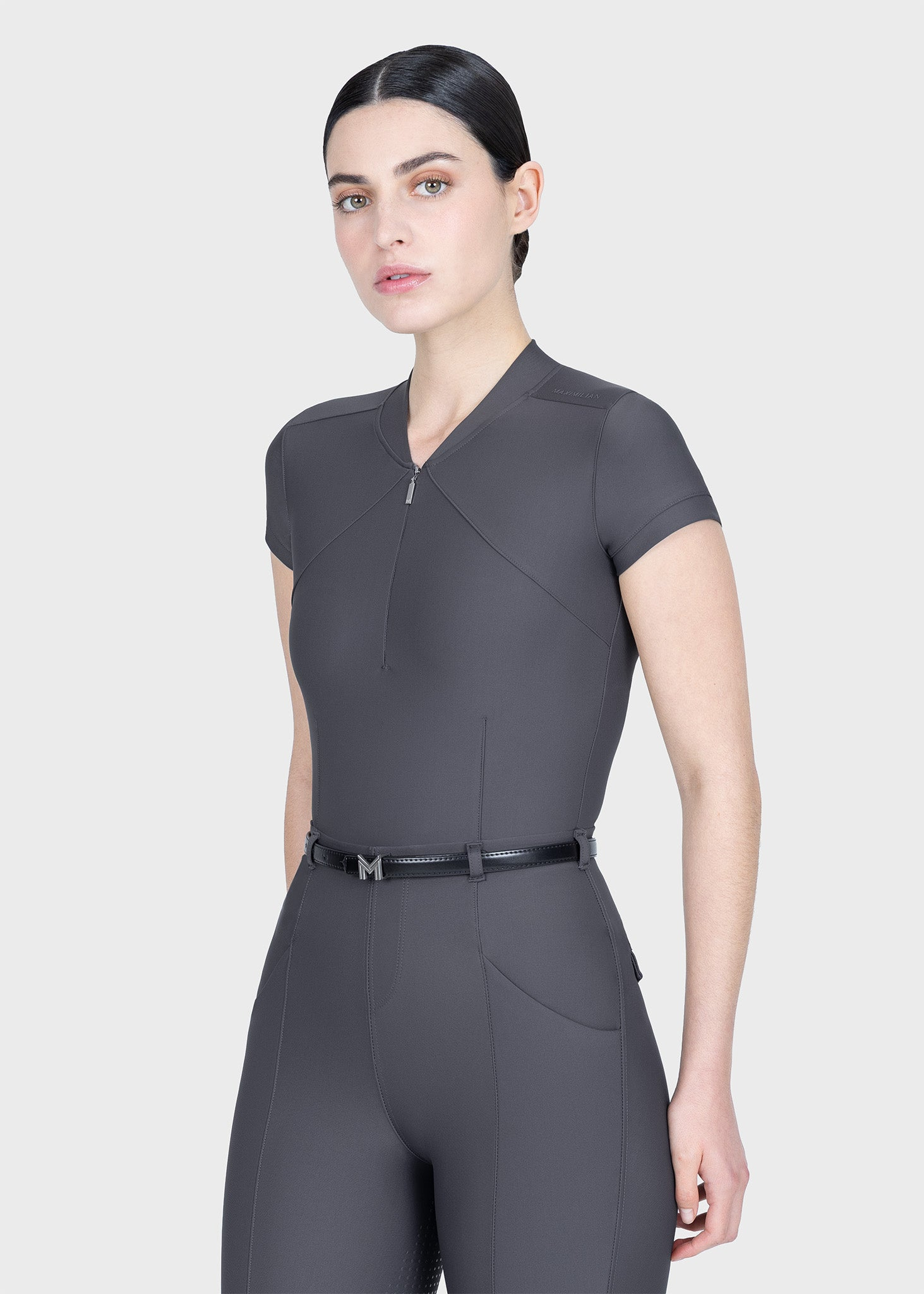 MAXIMILIAN EQUESTRIAN Velya Kurzarm Polo Shirt graphite