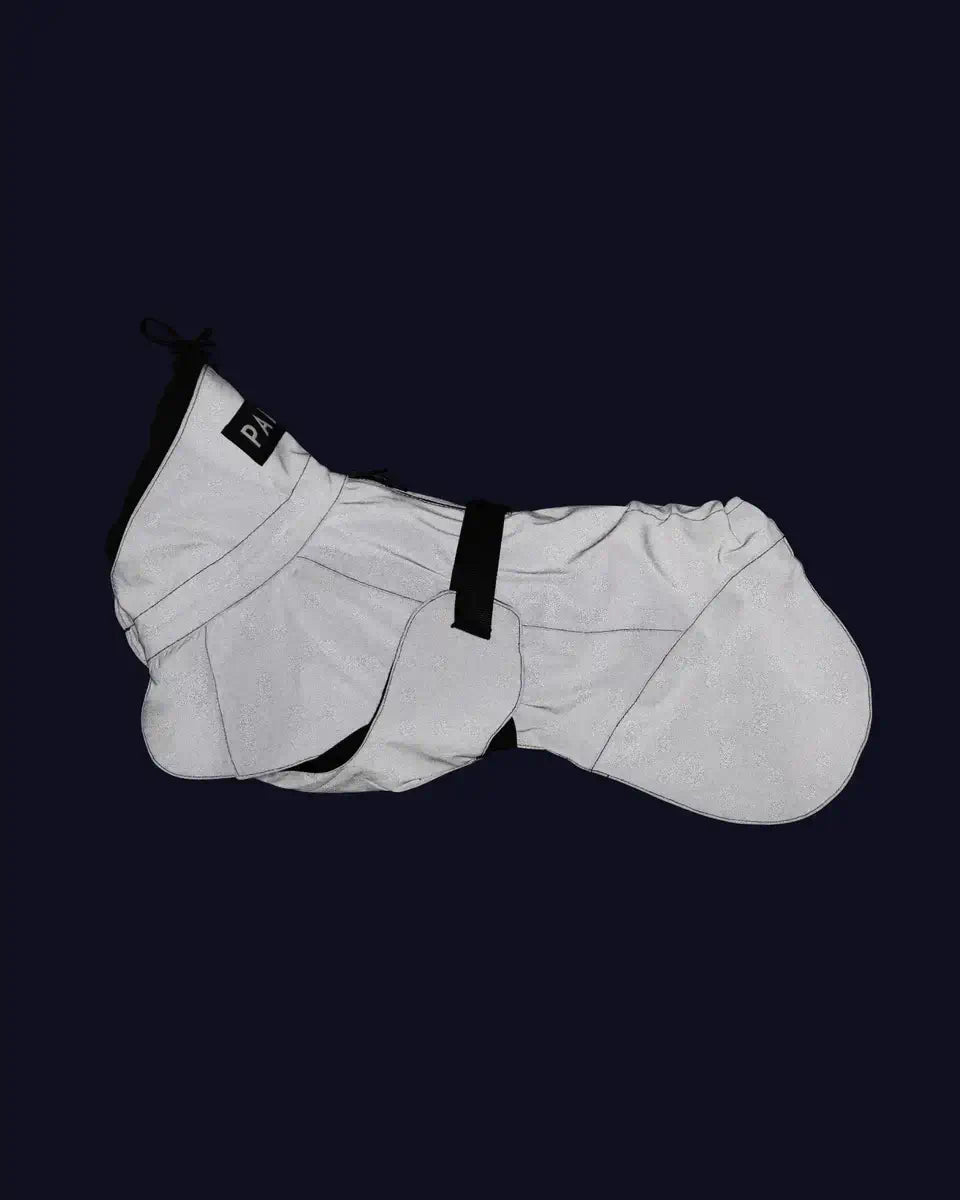 paikka_visybility_hunderegenmantel_greemillaa_pferdesport