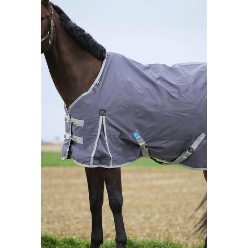 outdoordecke_recycelt_equitheme_tyrex_greemillaa-pferdesport